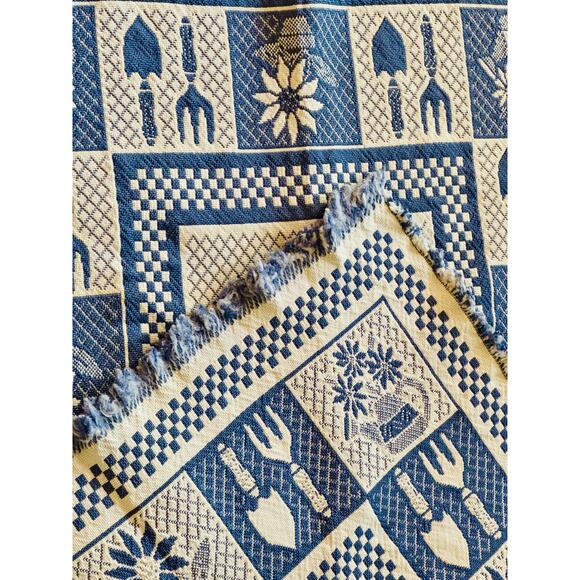 Vintage Country Kitchen Woven Tapestry Rug / Wall Hanging – Garden Motif - Picture 2 of 4